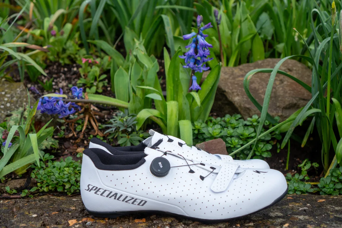 Specialized Torch 2.0 shoes on a flower bed