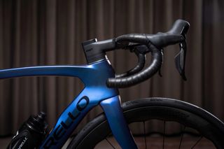 New Pinarello Dogma F aero head tube