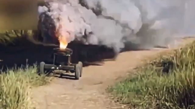 Russian troops use UGV in Ukraine to spread smokescreens