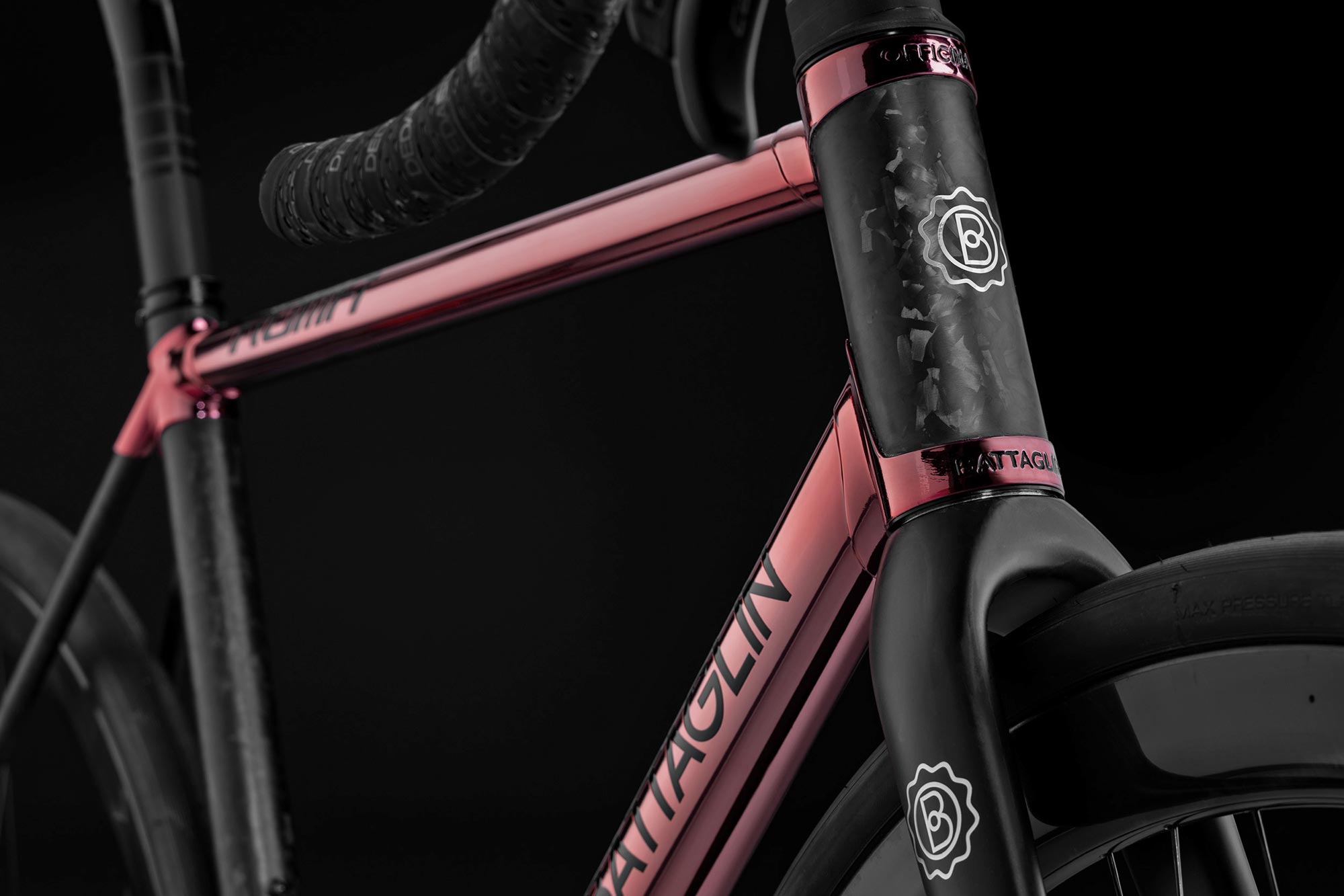 2024 Battaglin Roma allroad bike in lugged steel and bonded carbon in Rose Gold cromovelato, headset detail