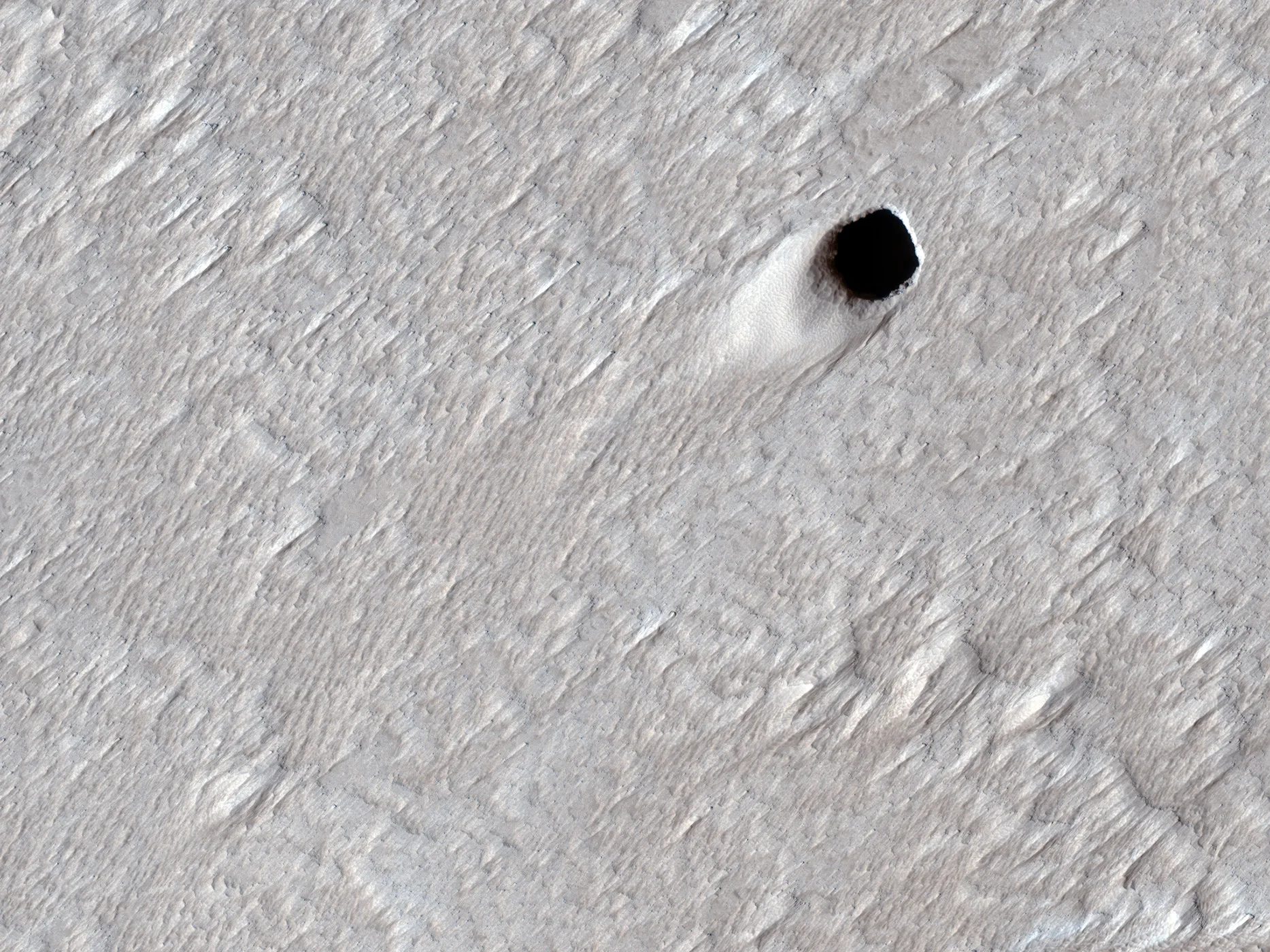 For the first time, water frost was observed near the equator of Mars