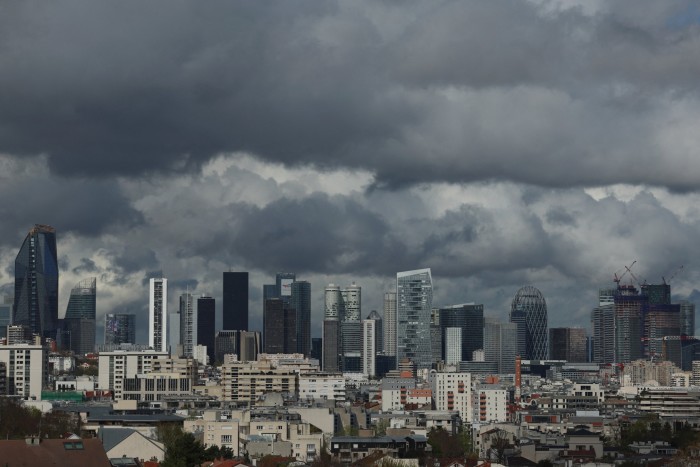 Skyline of the La Défense financial district in Paris