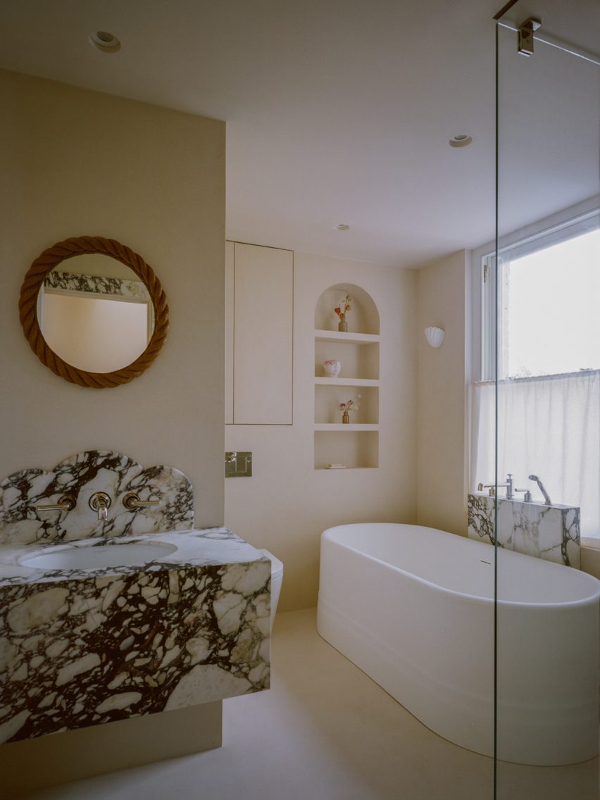 Bathroom of modernised London house by Will Gamble Architects