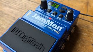 Close-up of the logo on a DigiTech JamMan Solo HD looper pedal