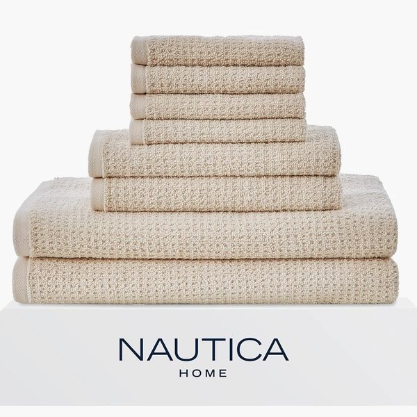 Nautica 8-piece bath towel set with high absorption and quick drying