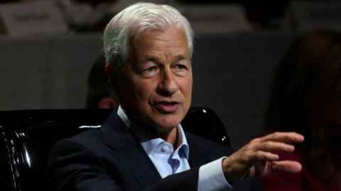 Jamie Dimon gives a speech