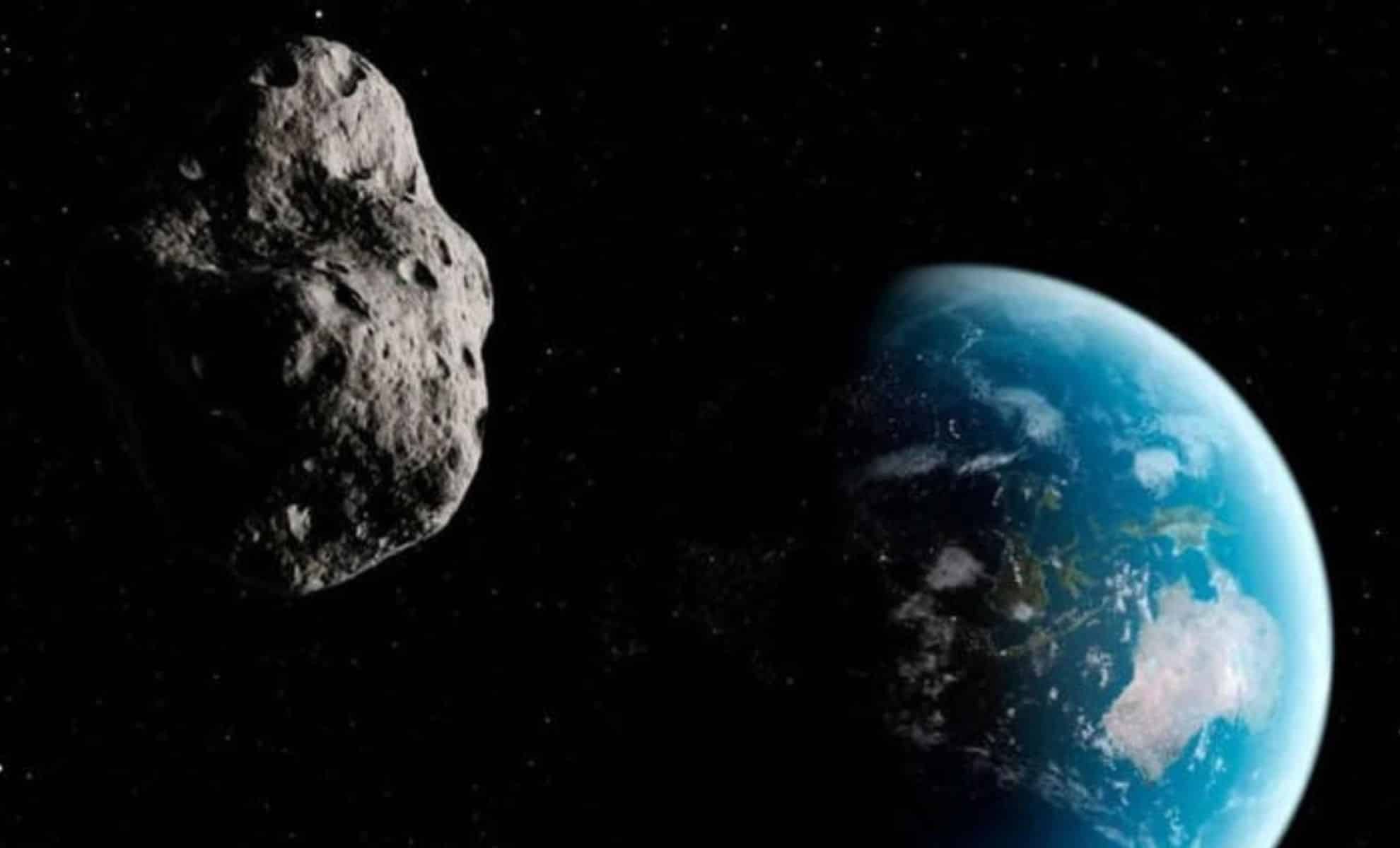 Nasa Warns Of Yacht Sized Asteroid Passing Close To Earth